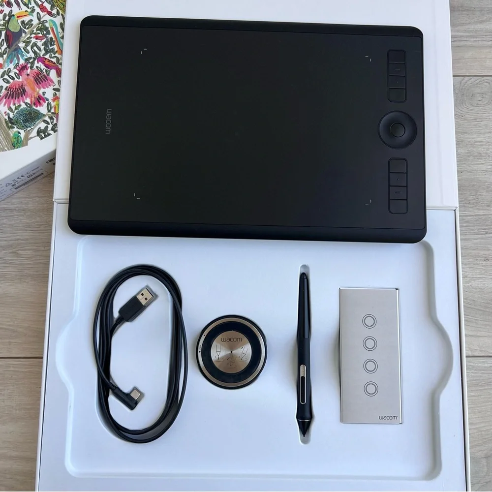 Wacom Intuos Pro Creative Tablet